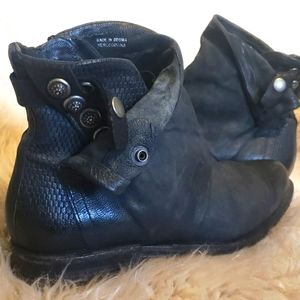 AS98 leather ankle booties